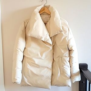 Cream oversize puffer